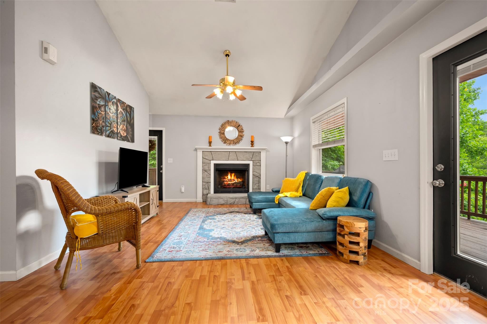 264 Oriole Drive