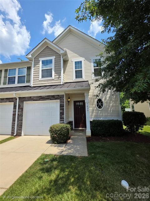 Photo of 7495 Red Mulberry Way, Charlotte, NC 28273 (MLS # 4400539)