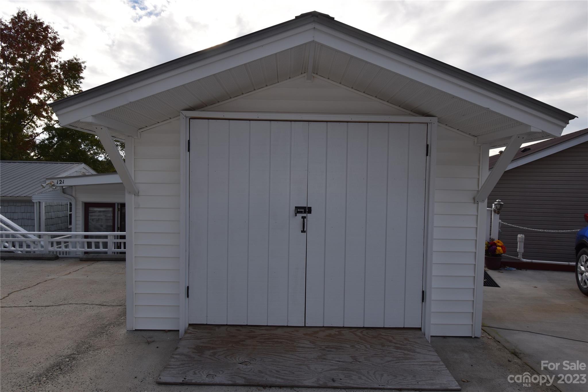 Badin Shores Resort - Residential