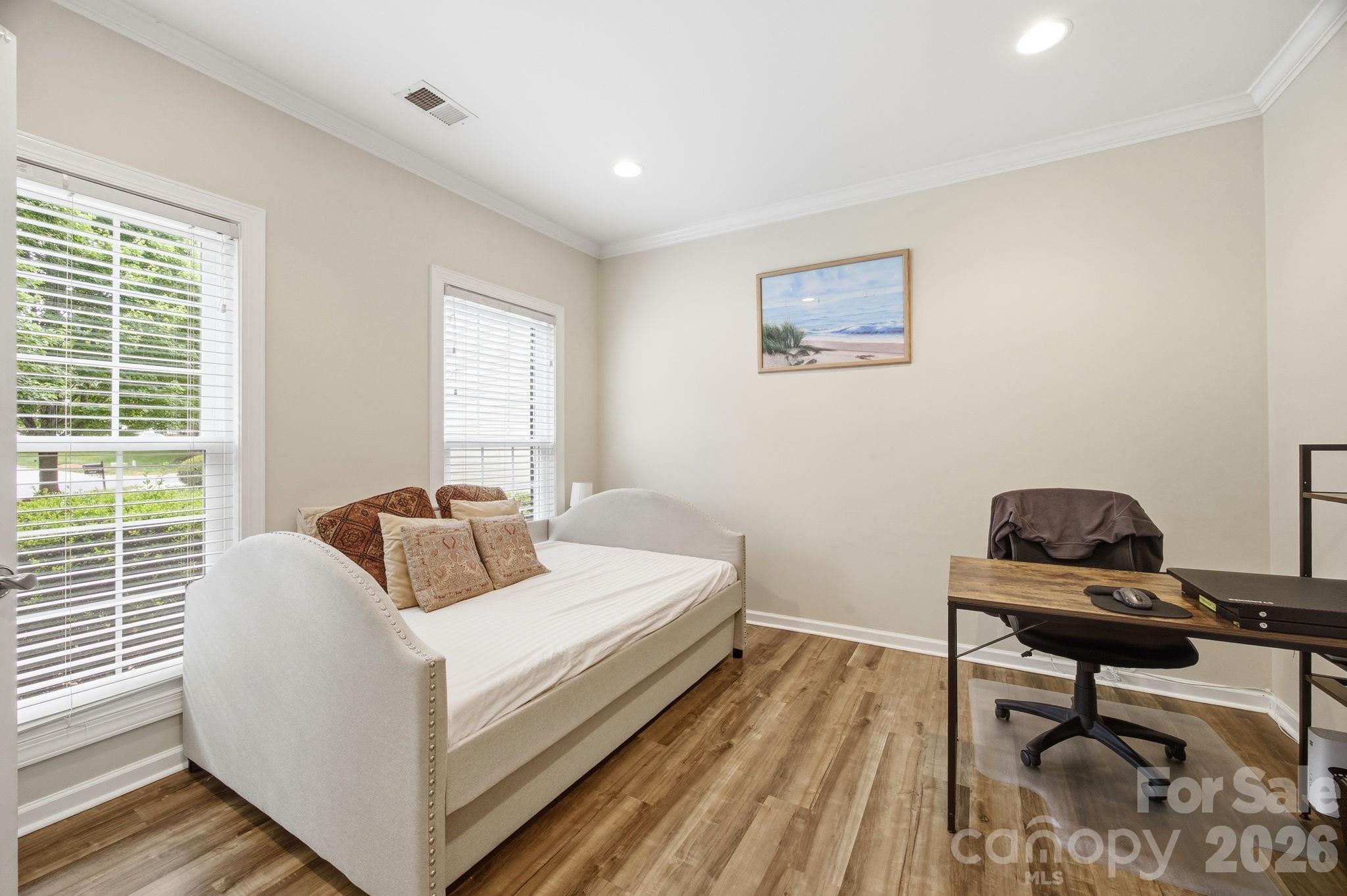 16106 Cloverleaf Court