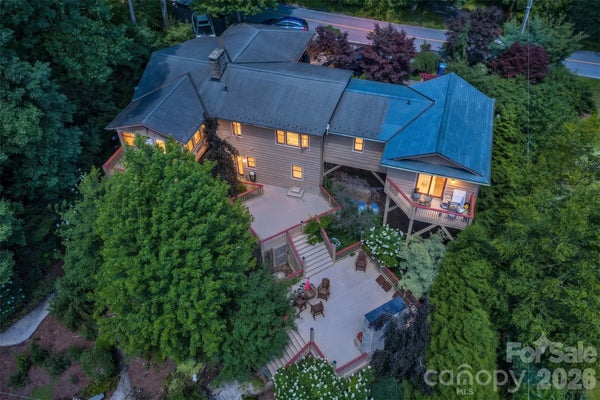 241 WONDERLAND TRL, BLOWING ROCK, NC 28605 - Image fbec6bbe9452ed1c5ef57df2d057177a/87657665