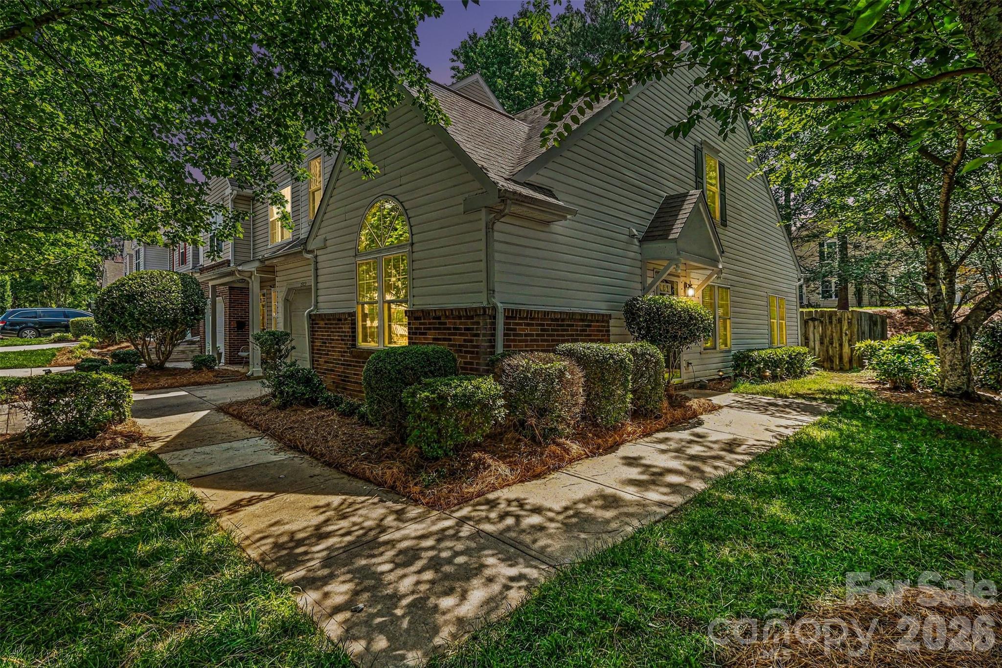 8929 Scotch Heather Way