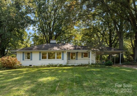 624 Allister Drive Charlotte NC 28227