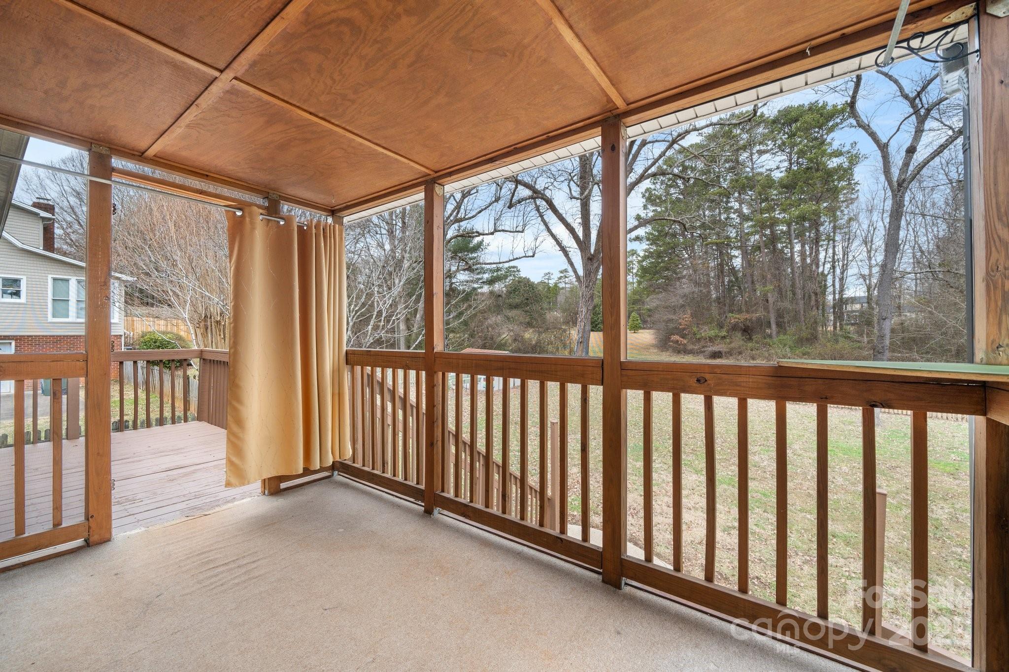 Meadow Creek - Residential