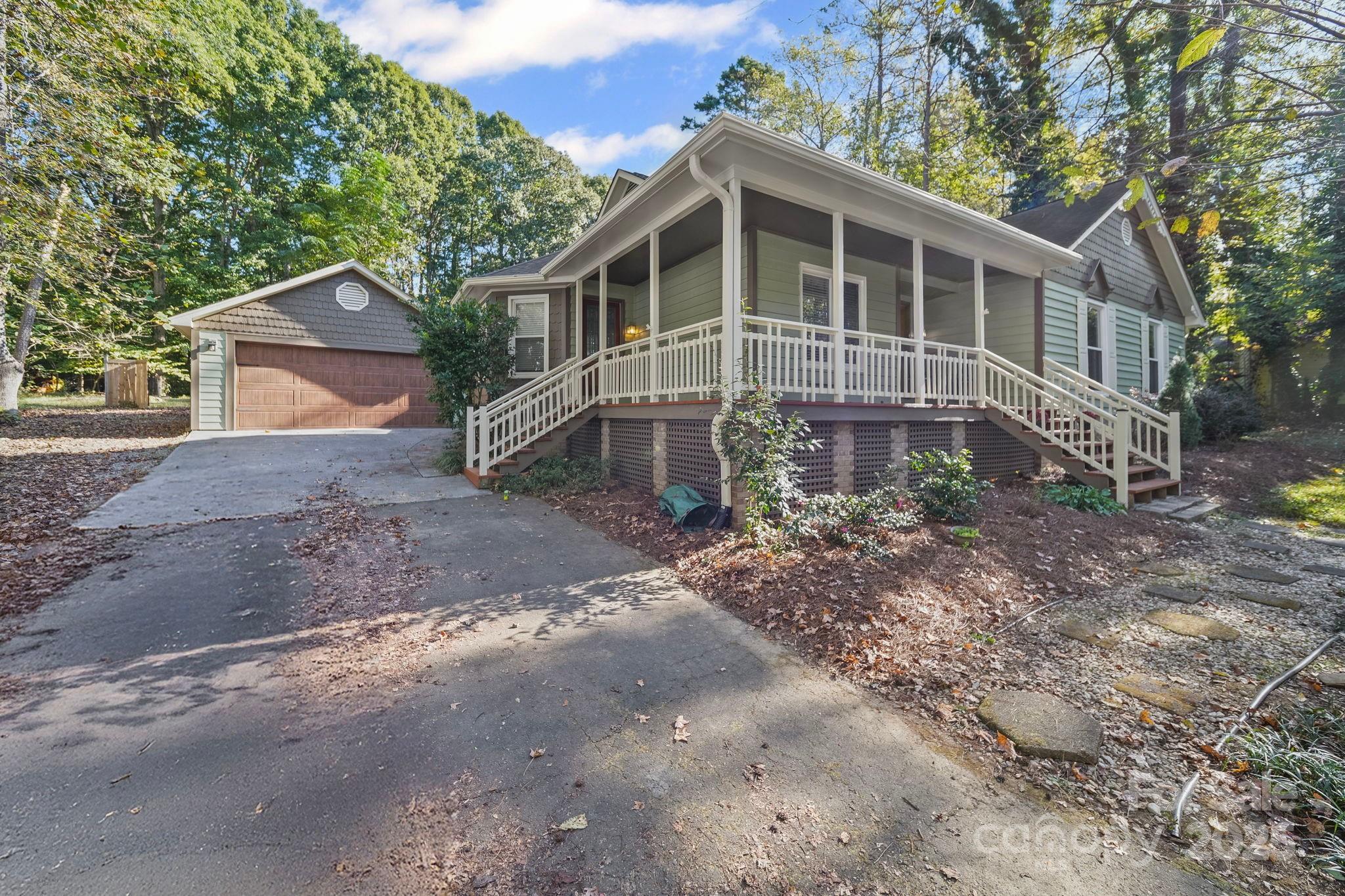 14254 Maple Hollow Lane