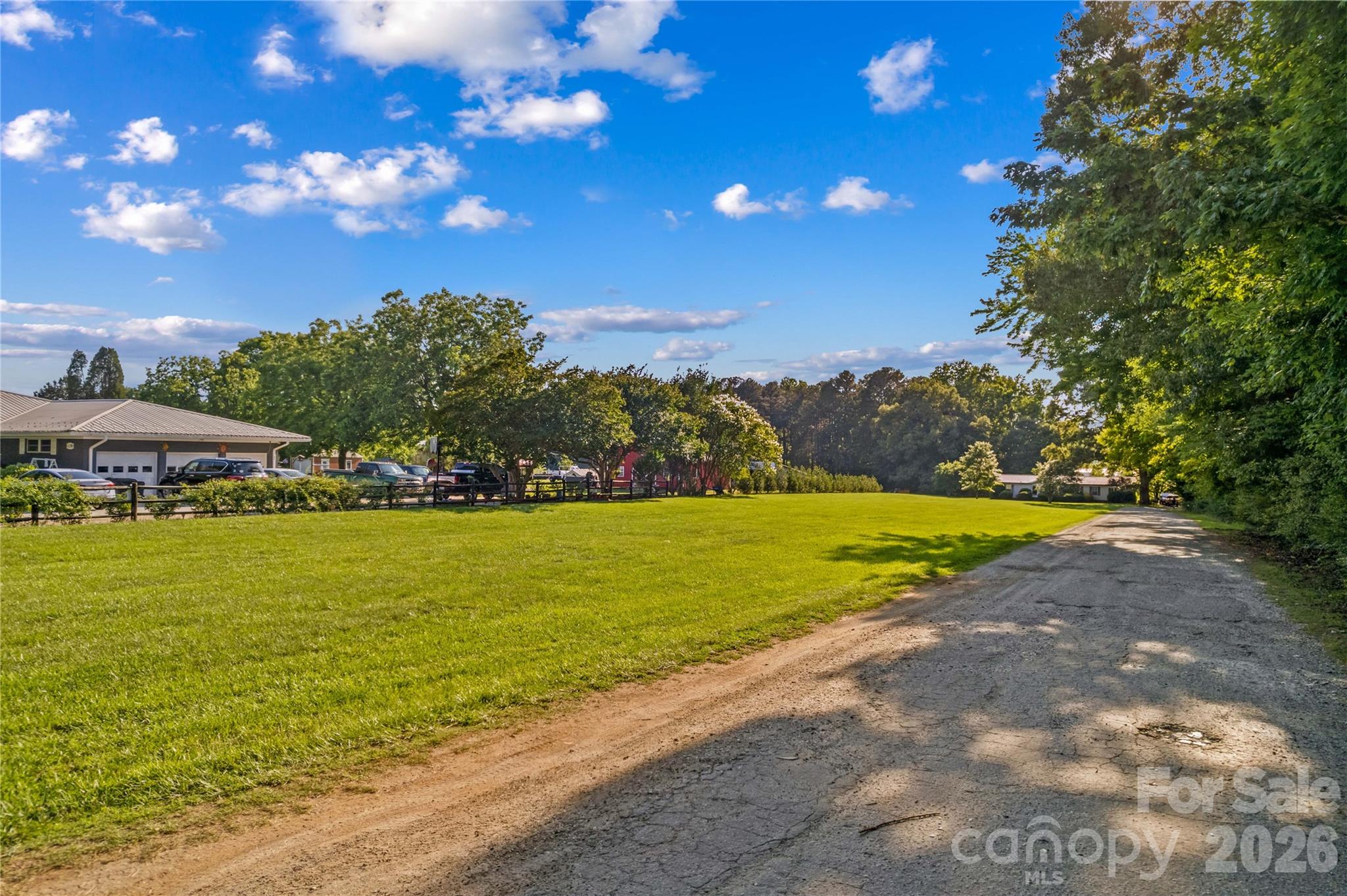 1124 Majolica Road