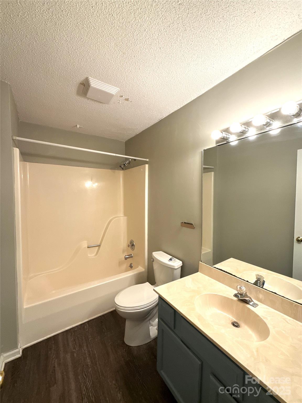 Regent Park - Residential Lease