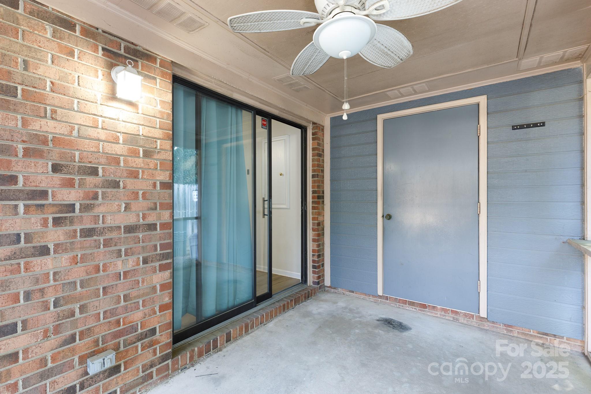 Olde Pointe - Residential