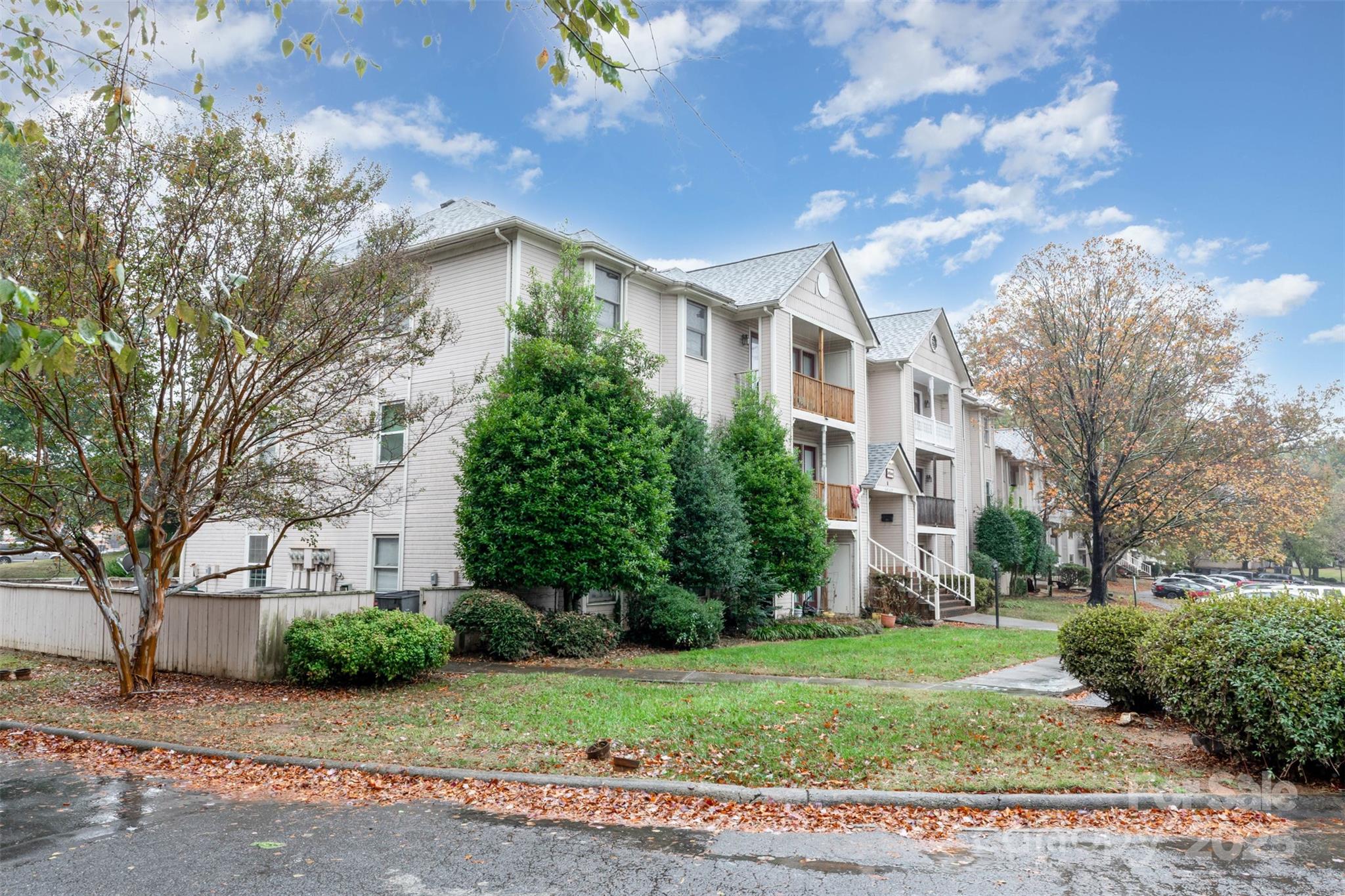 6166 Meadow Rose Lane