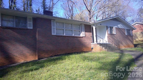Photo of 736 12th Avenue NW, Hickory, NC 28601 (MLS # 4421691)
