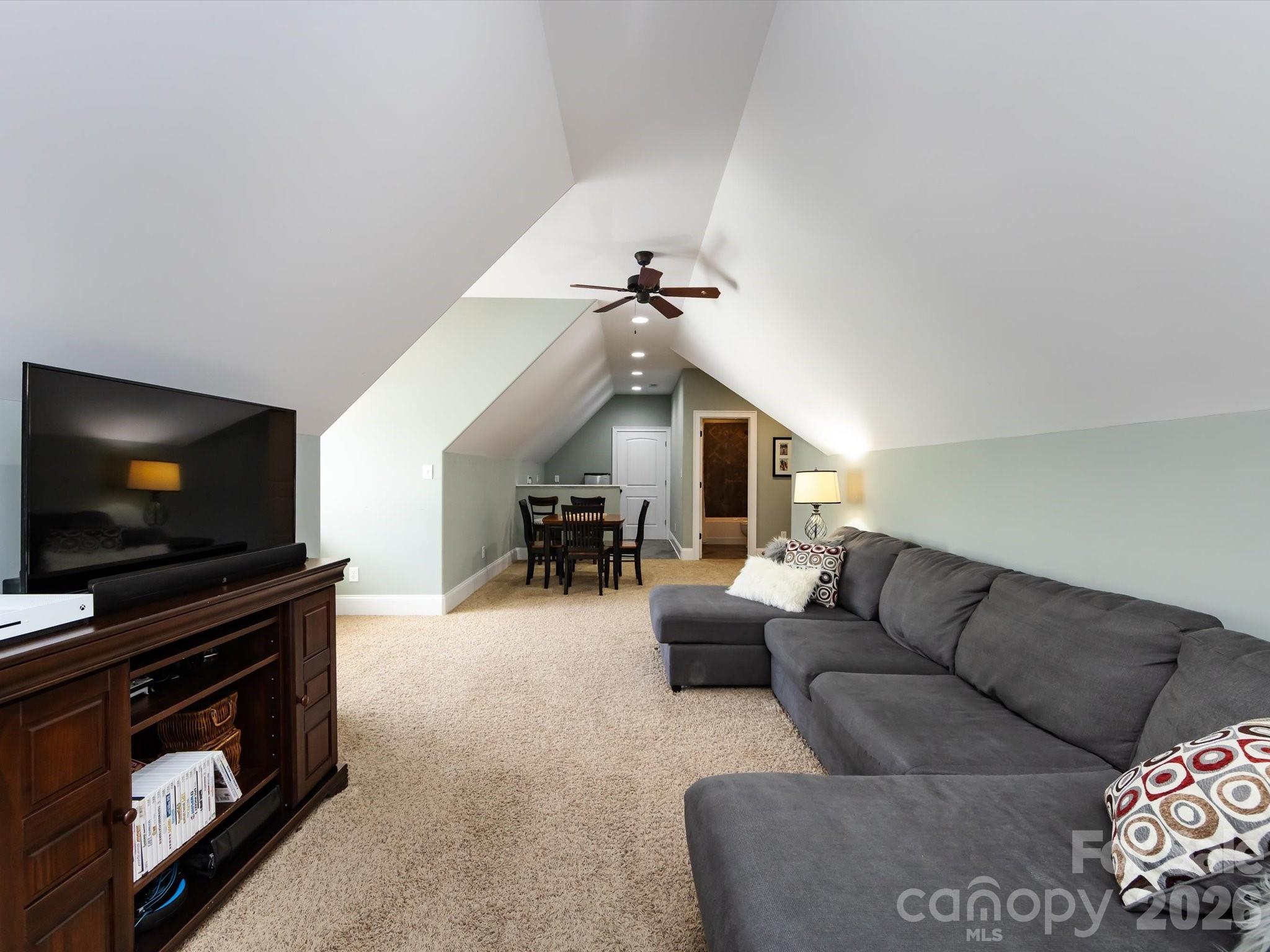 Falls Cove - Residential