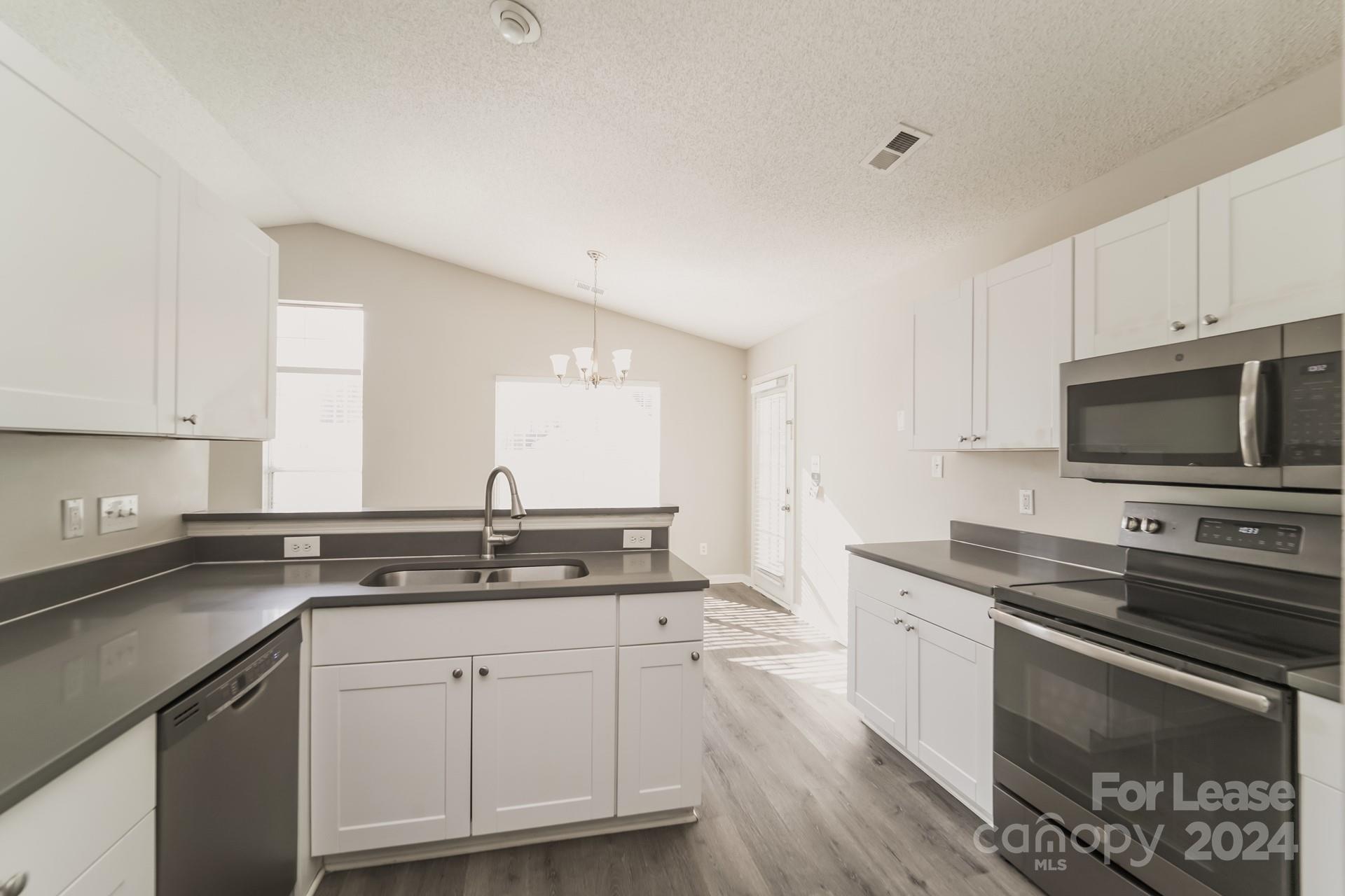 Treyburn - Residential Lease