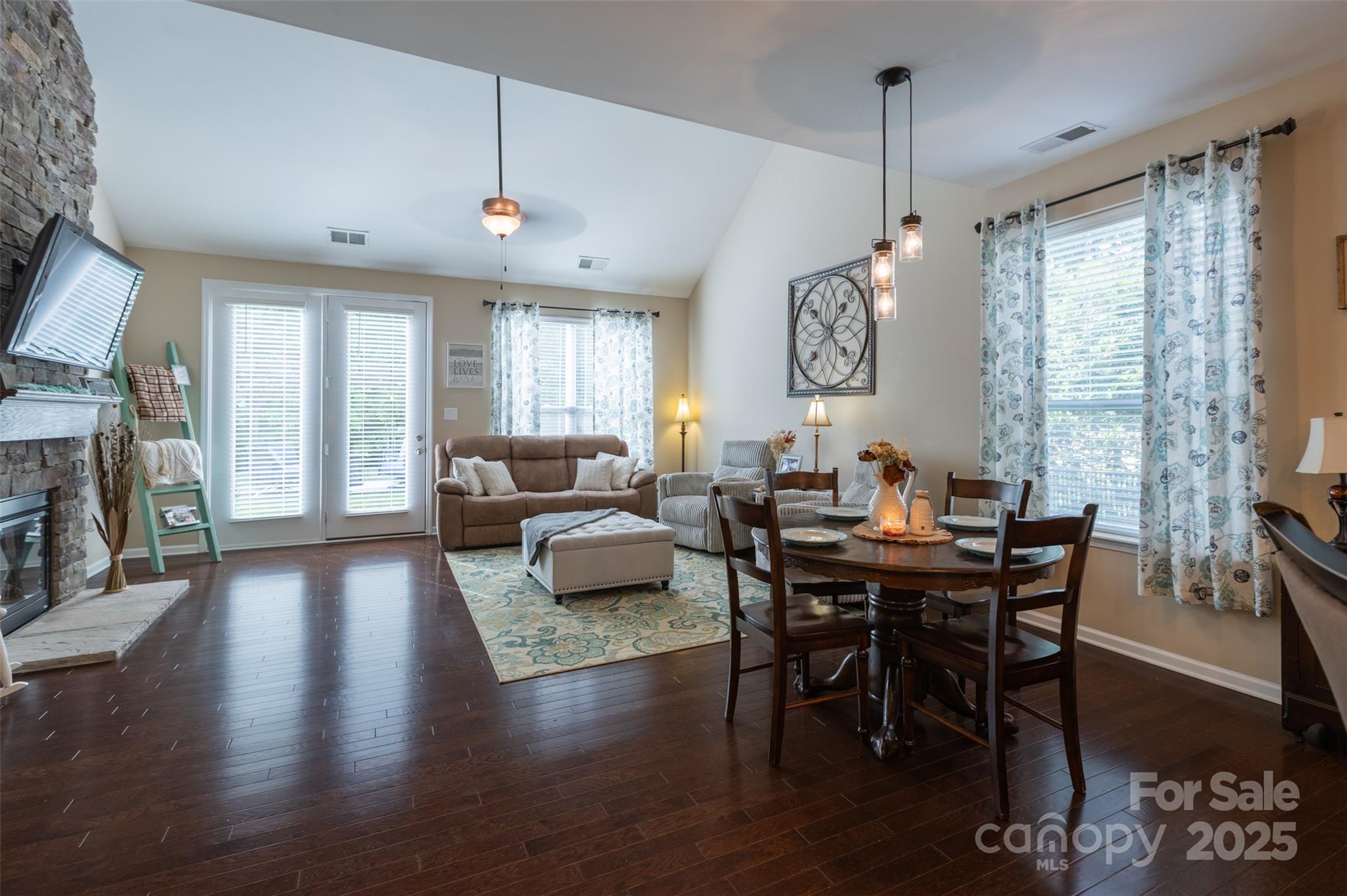 Castlebrooke - Residential