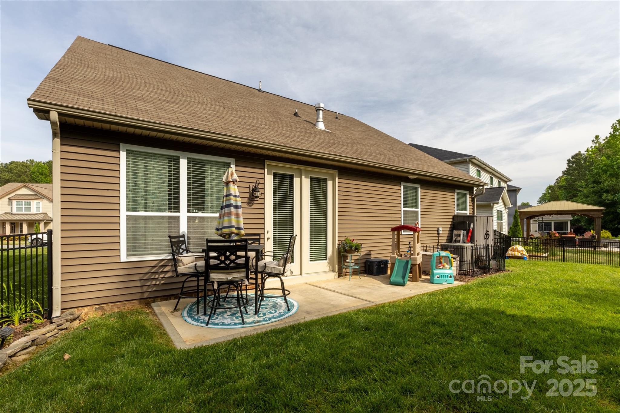 Castlebrooke - Residential