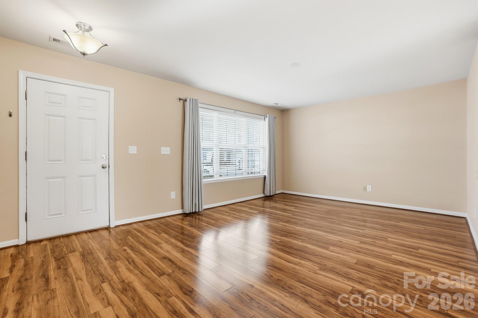 3569 Draycott Avenue