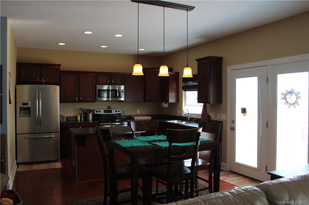 High Ridge - Residential