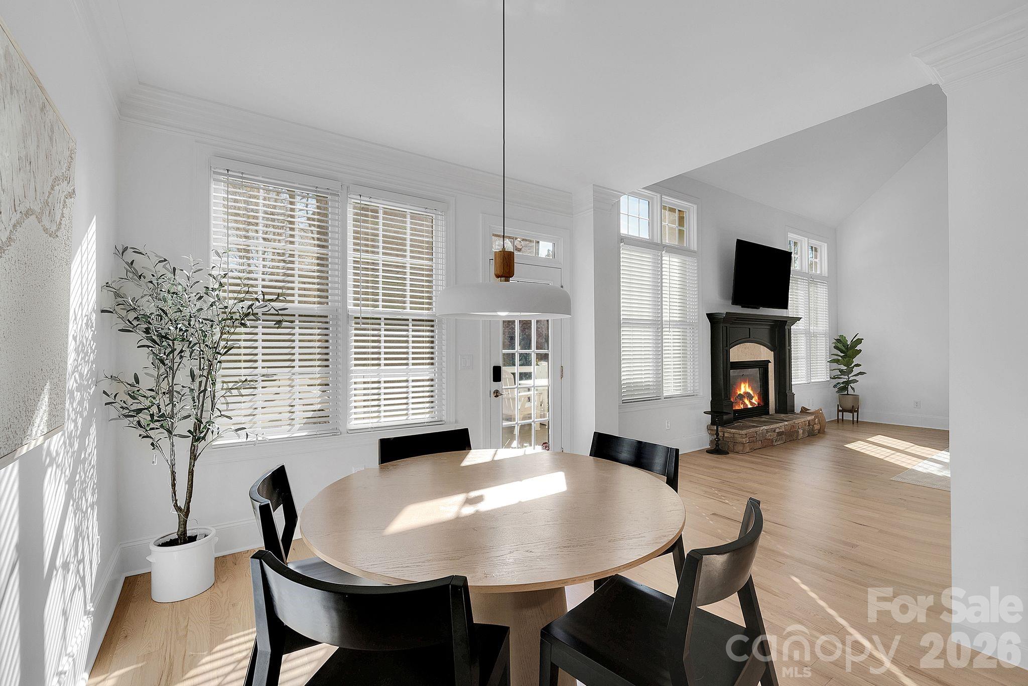 Treetops At Cowans Ford - Residential