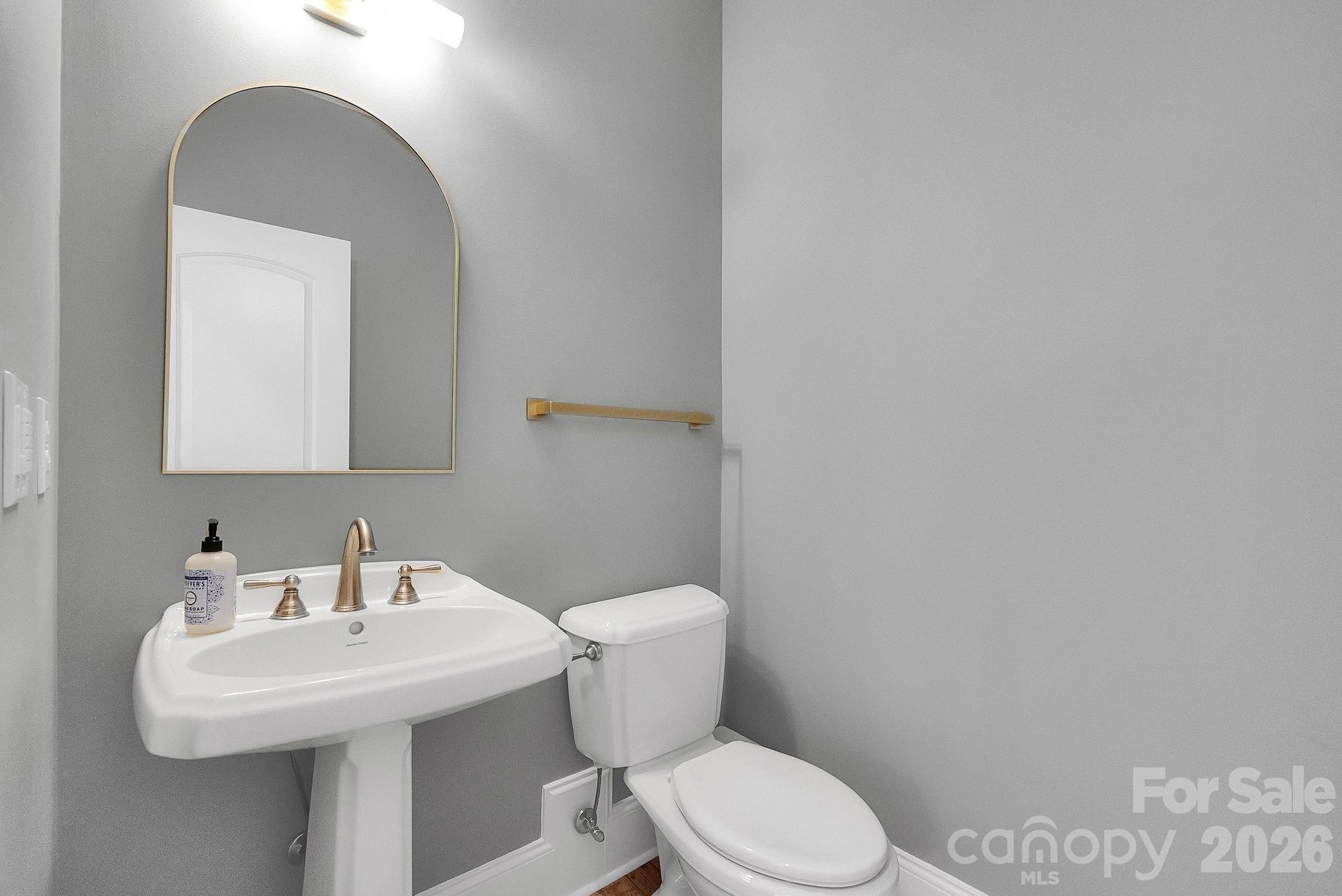 Treetops At Cowans Ford - Residential