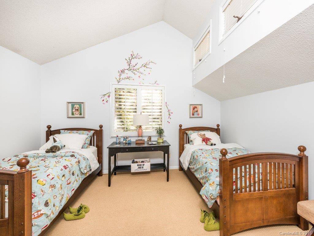 Quail Hollow Estates - Residential