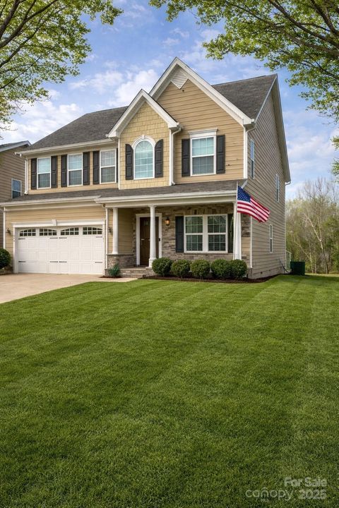 848 Wingthorn Rose Drive Gastonia NC 28056