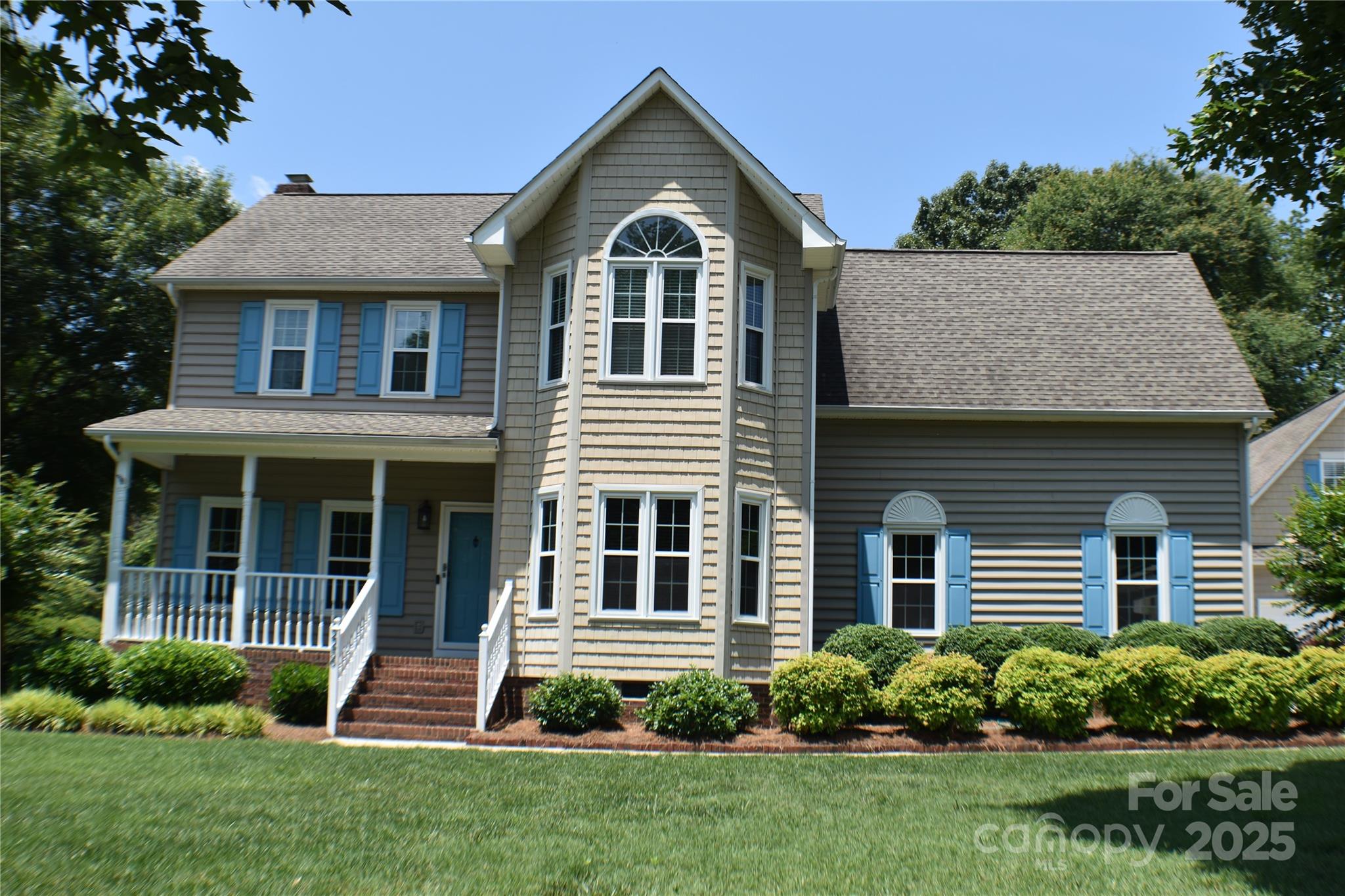 2256 Drawbridge Court