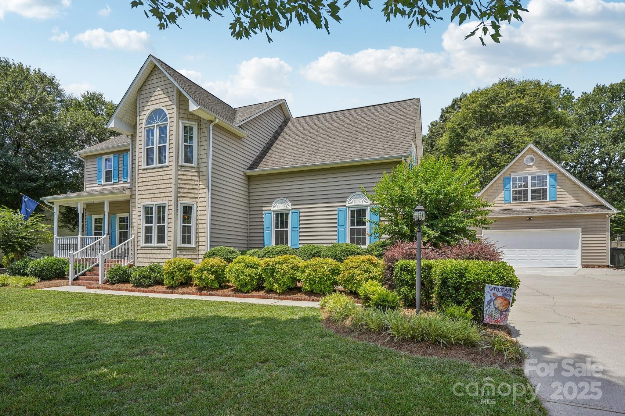 2256 Drawbridge Court