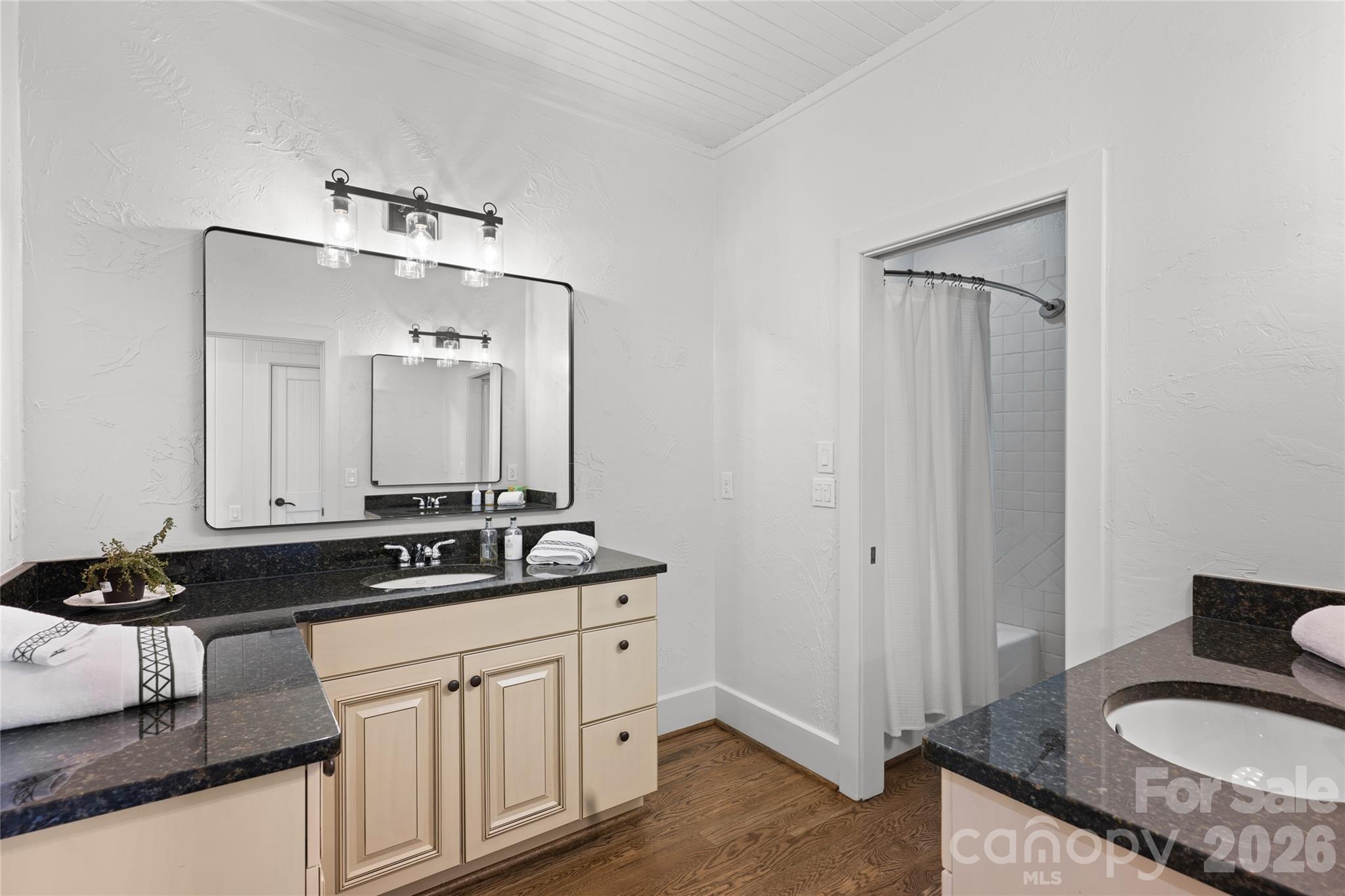 Lake Toxaway Estates - Residential