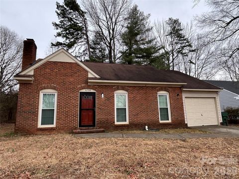 6708 Marston Court Charlotte NC 28215