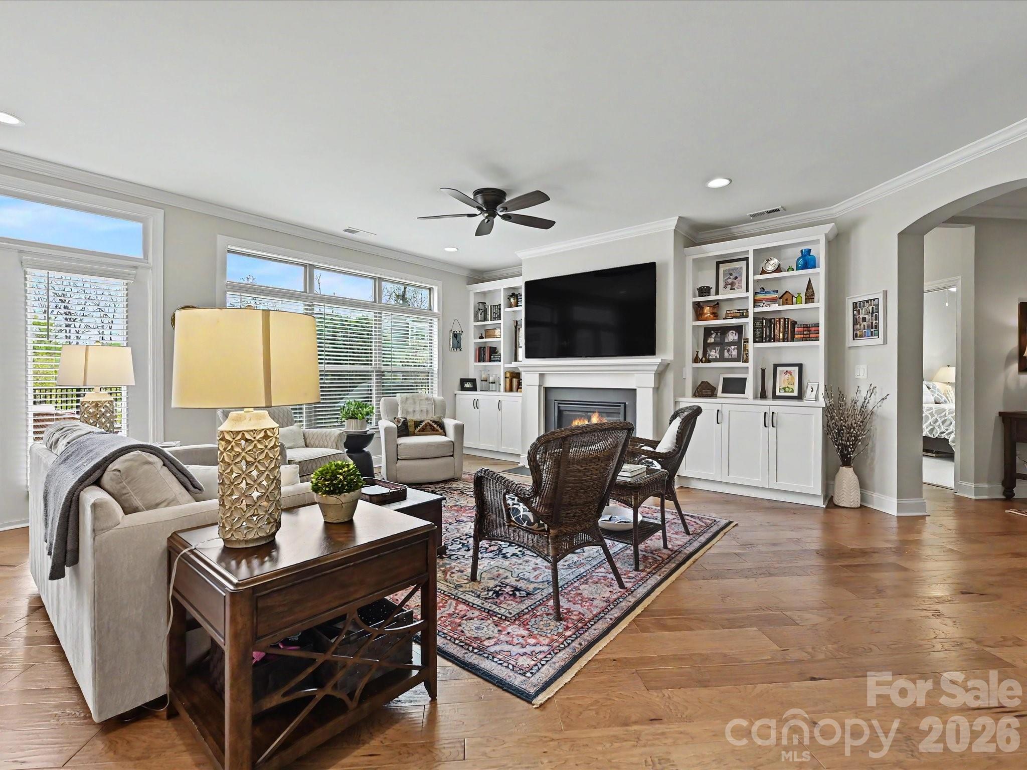 The Courtyards At Wesley Chapel - Residential
