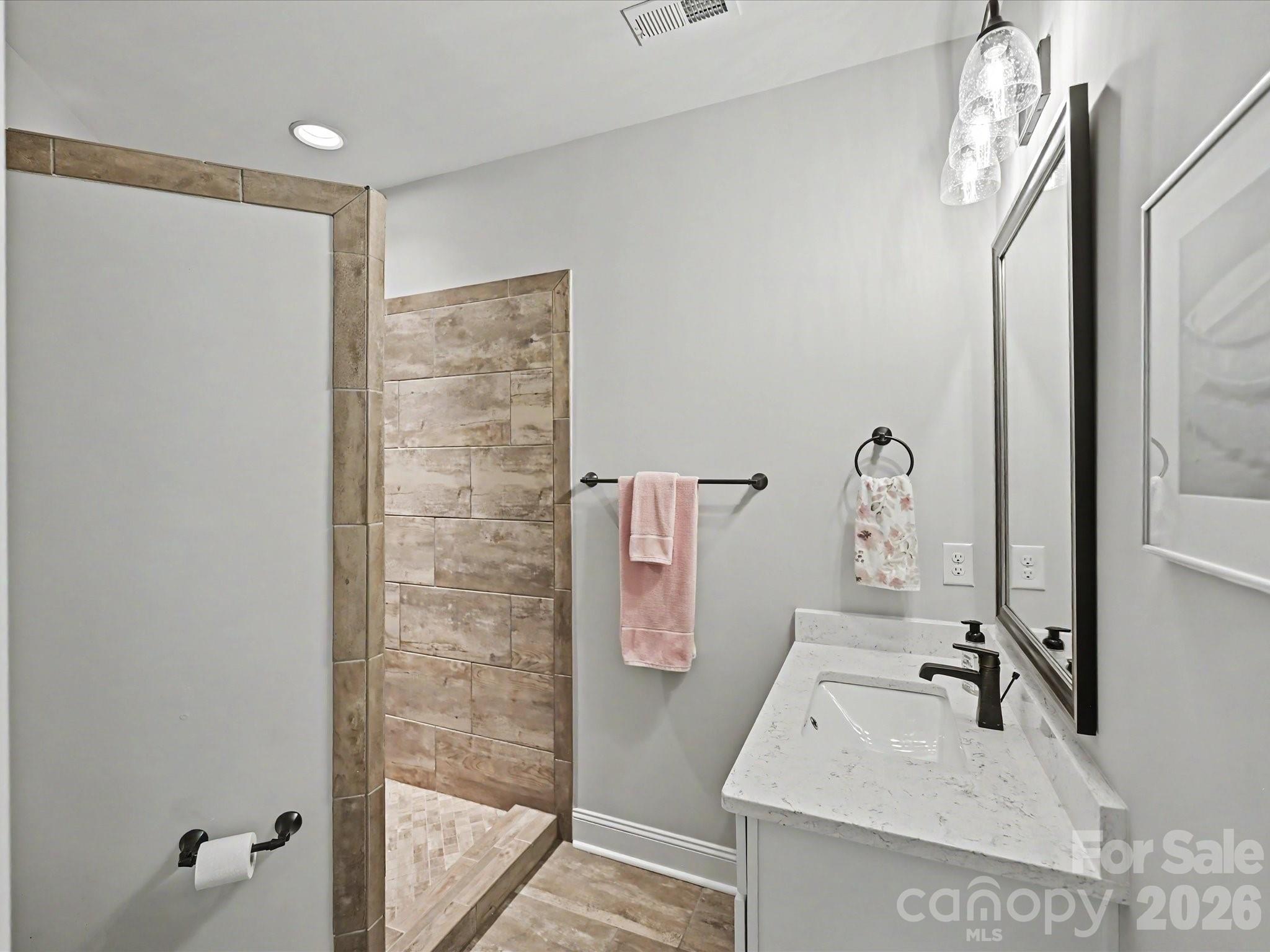 The Courtyards At Wesley Chapel - Residential