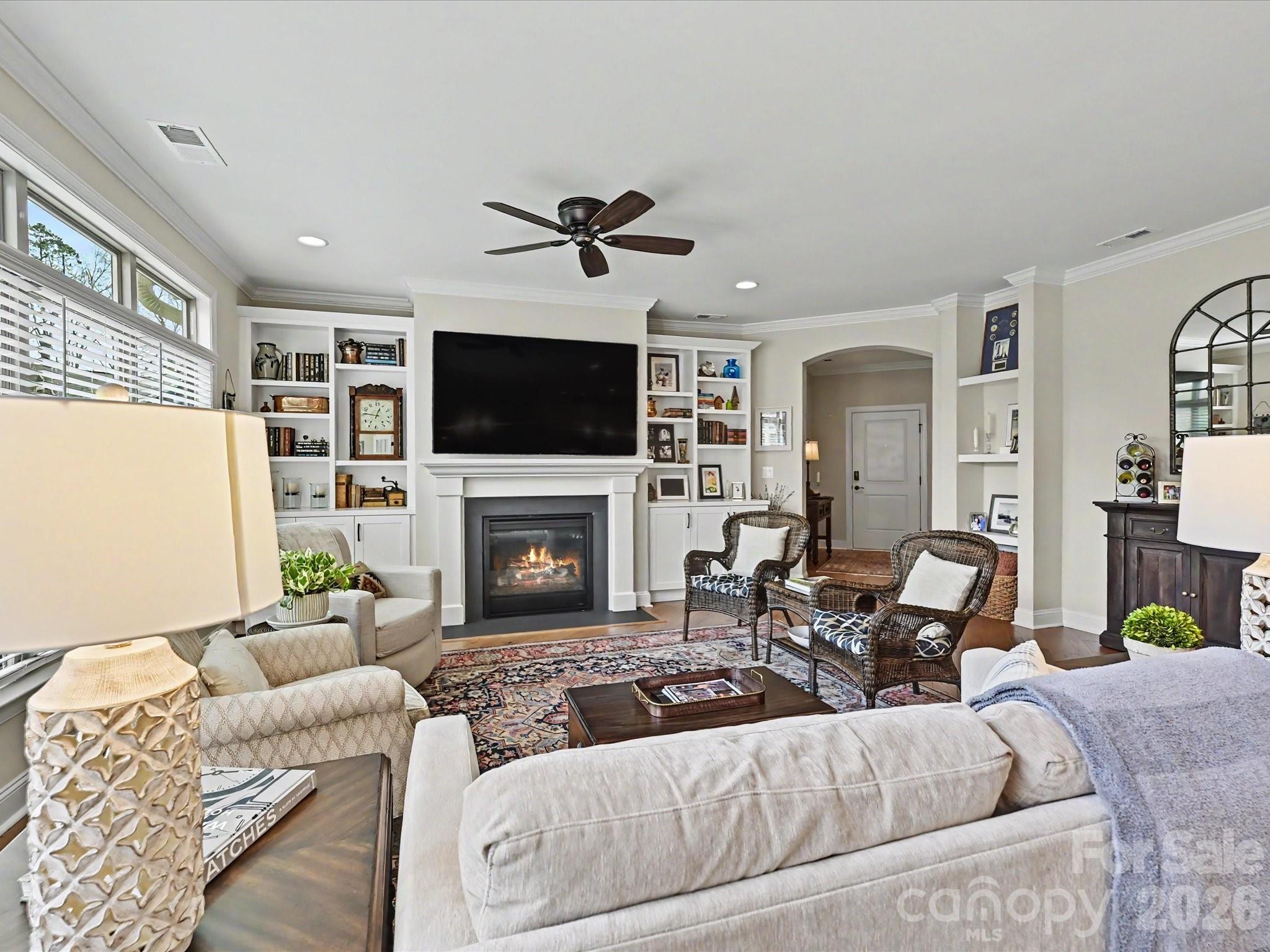 The Courtyards At Wesley Chapel - Residential