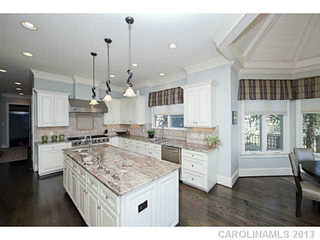 The Peninsula - Residential