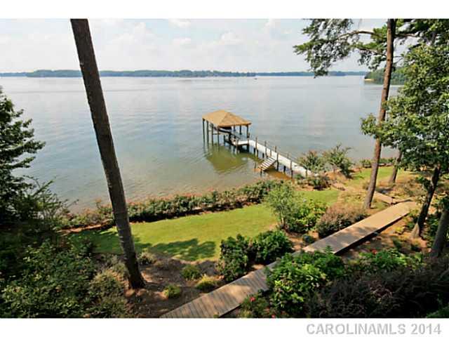 The Peninsula - Residential