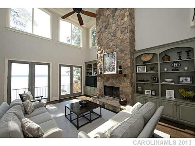 The Peninsula - Residential