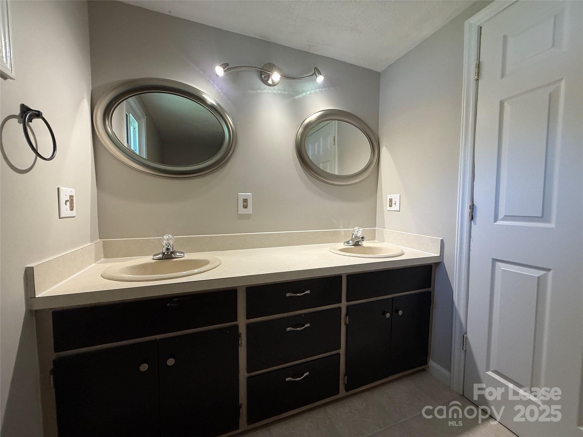 Wilmore - Residential Lease