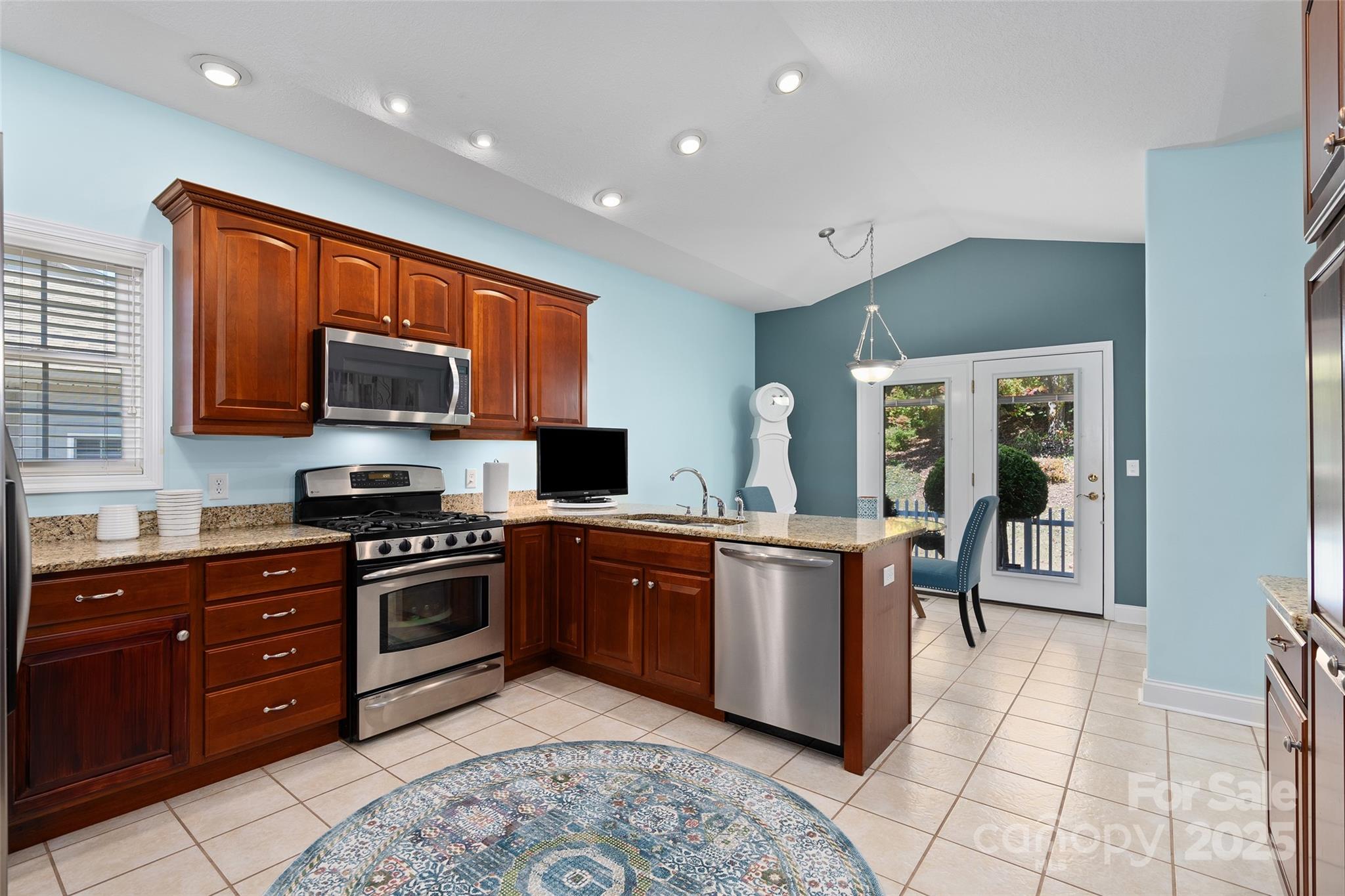 Royal Pines Village - Residential