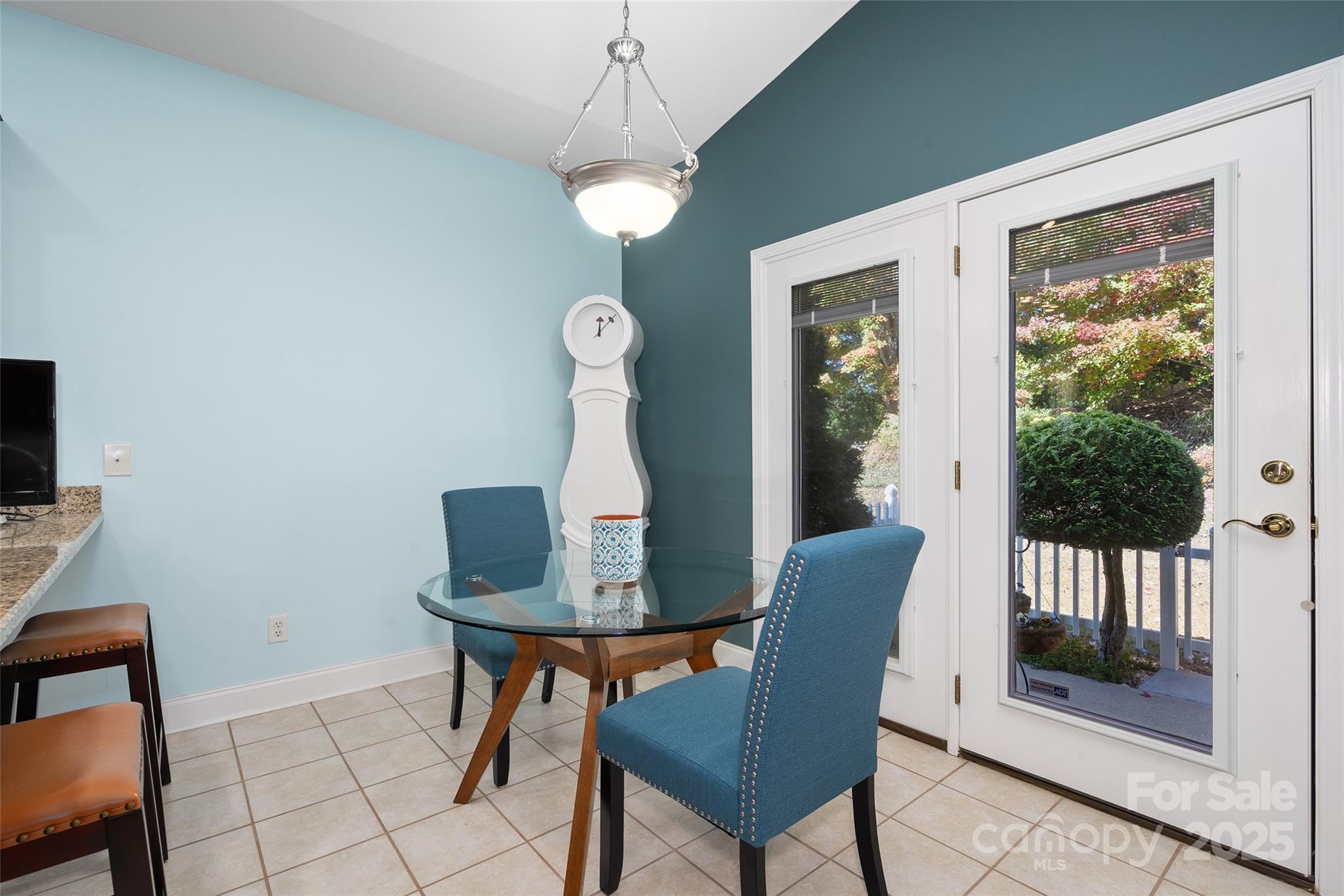 Royal Pines Village - Residential