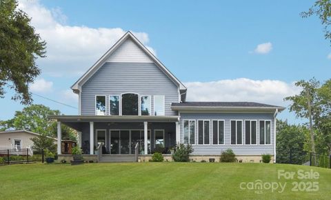 5141 Sapp Circle Clover SC 29710