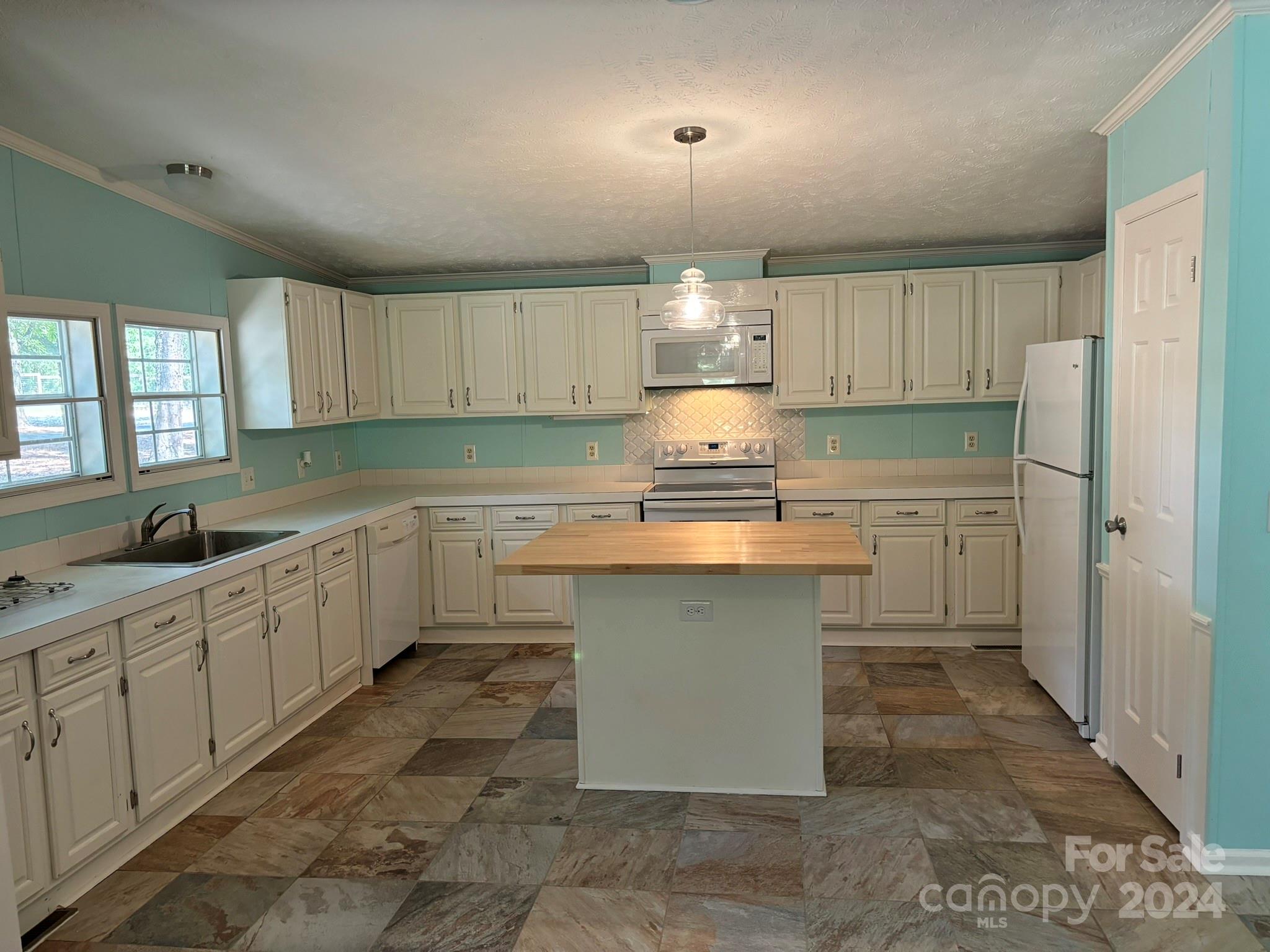 Middlestream - Residential