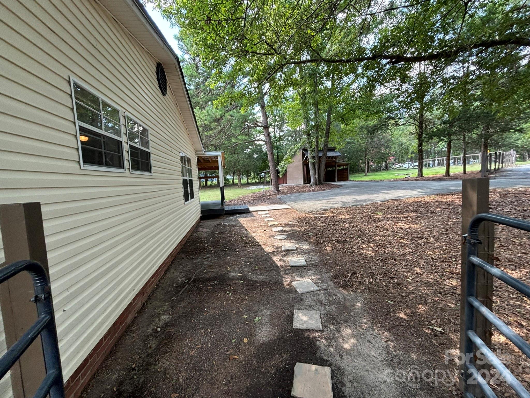 Middlestream - Residential