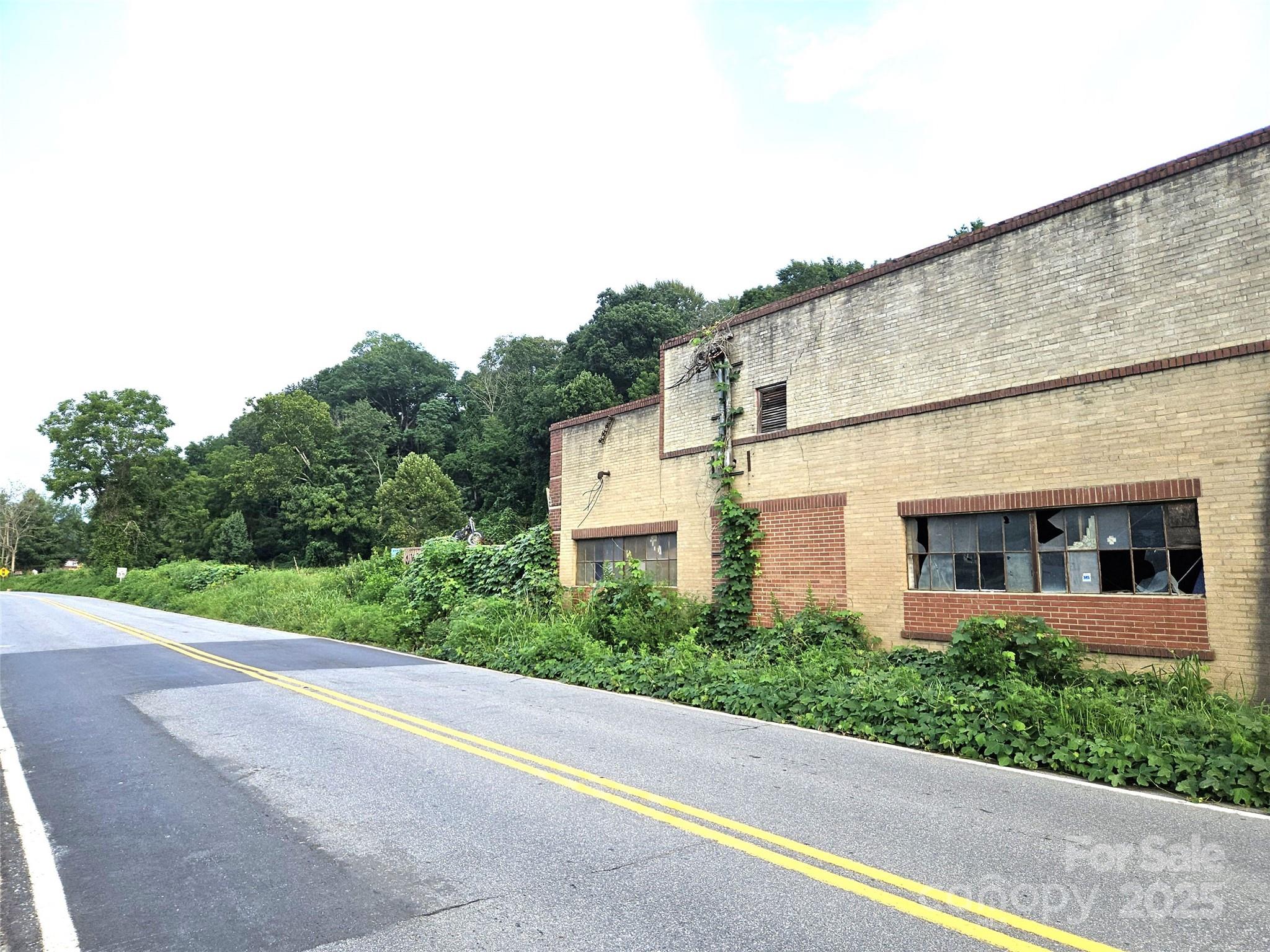 48 Swannanoa River Road