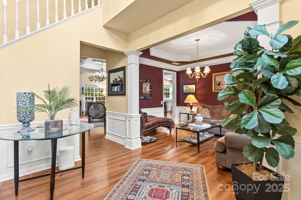 2932 Wheat Meadow Lane