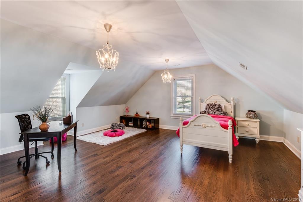 Thornhill - Residential