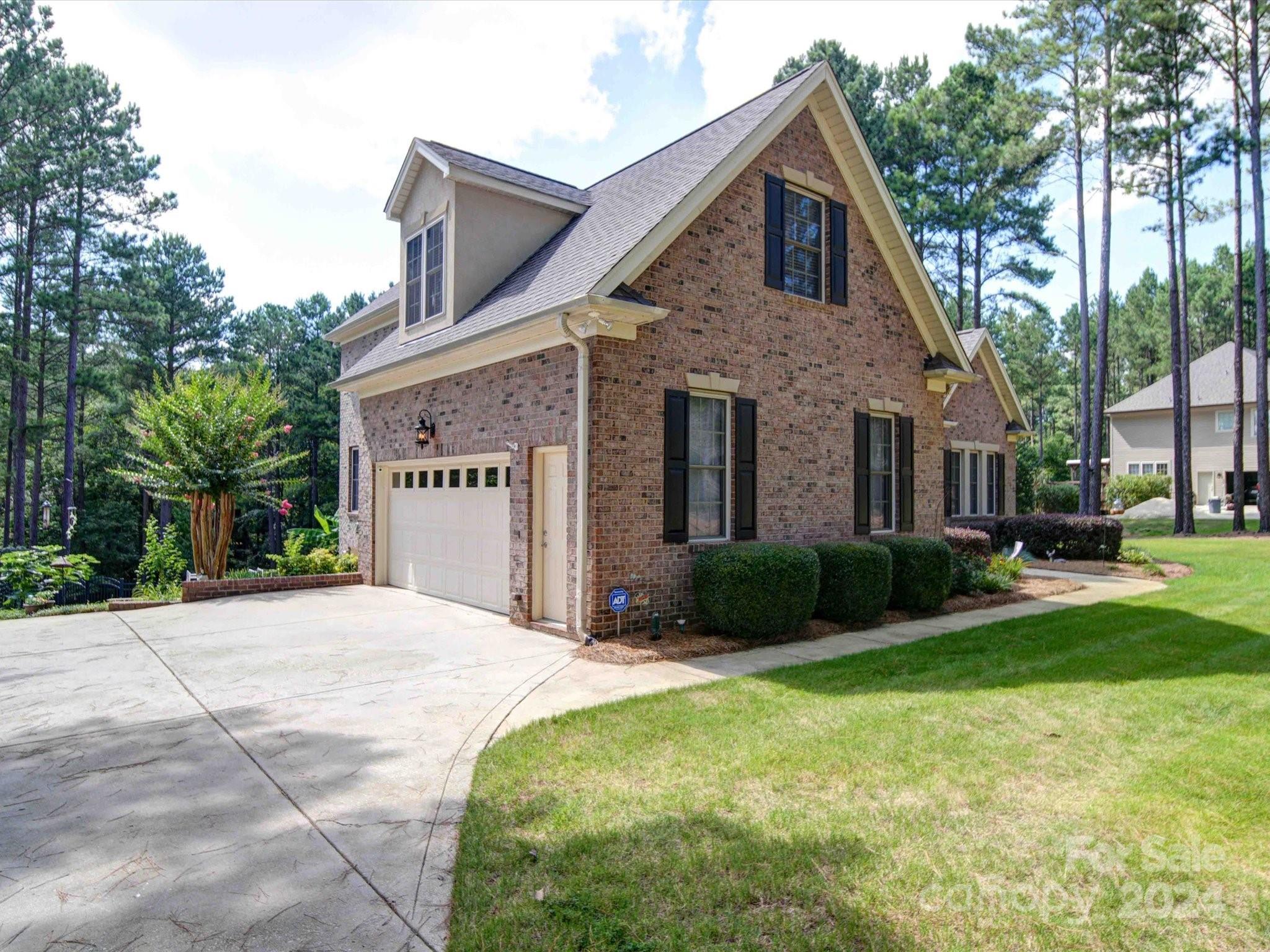 Estates At Windswept Cove - Residential