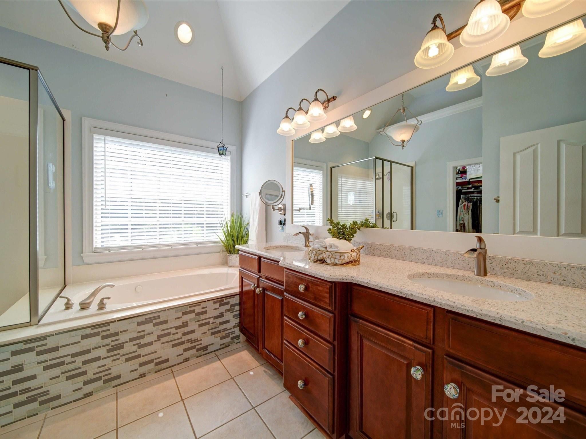 Estates At Windswept Cove - Residential