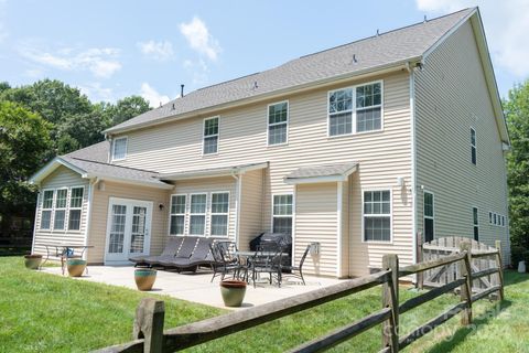 A home in Huntersville