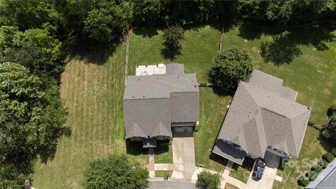 A home in Huntersville