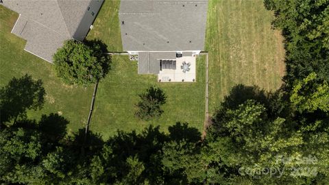 A home in Huntersville