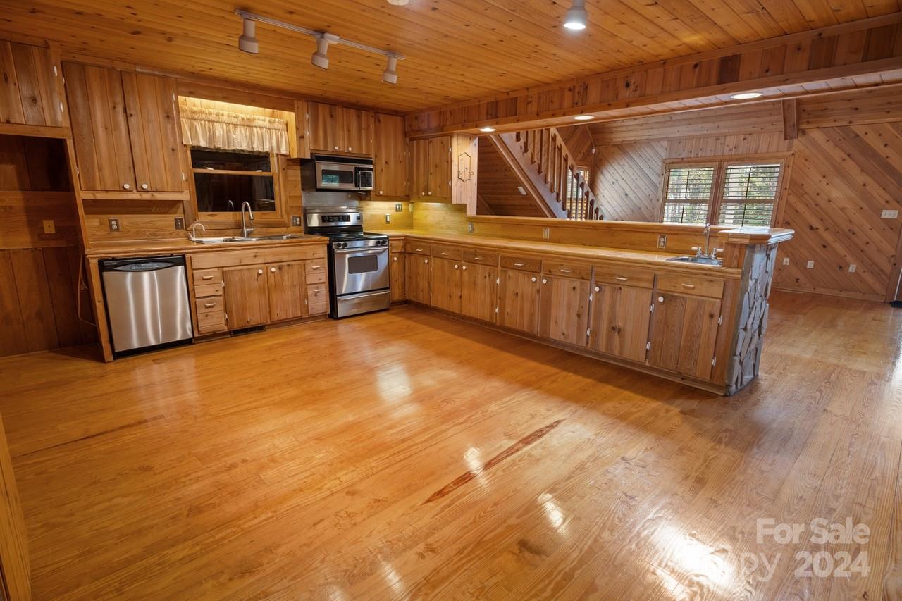 Matthews Estates - Residential