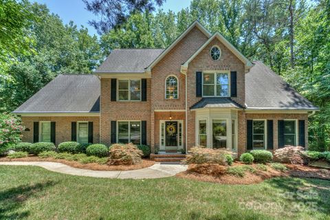 5485 Deer Run Court Davidson NC 28036